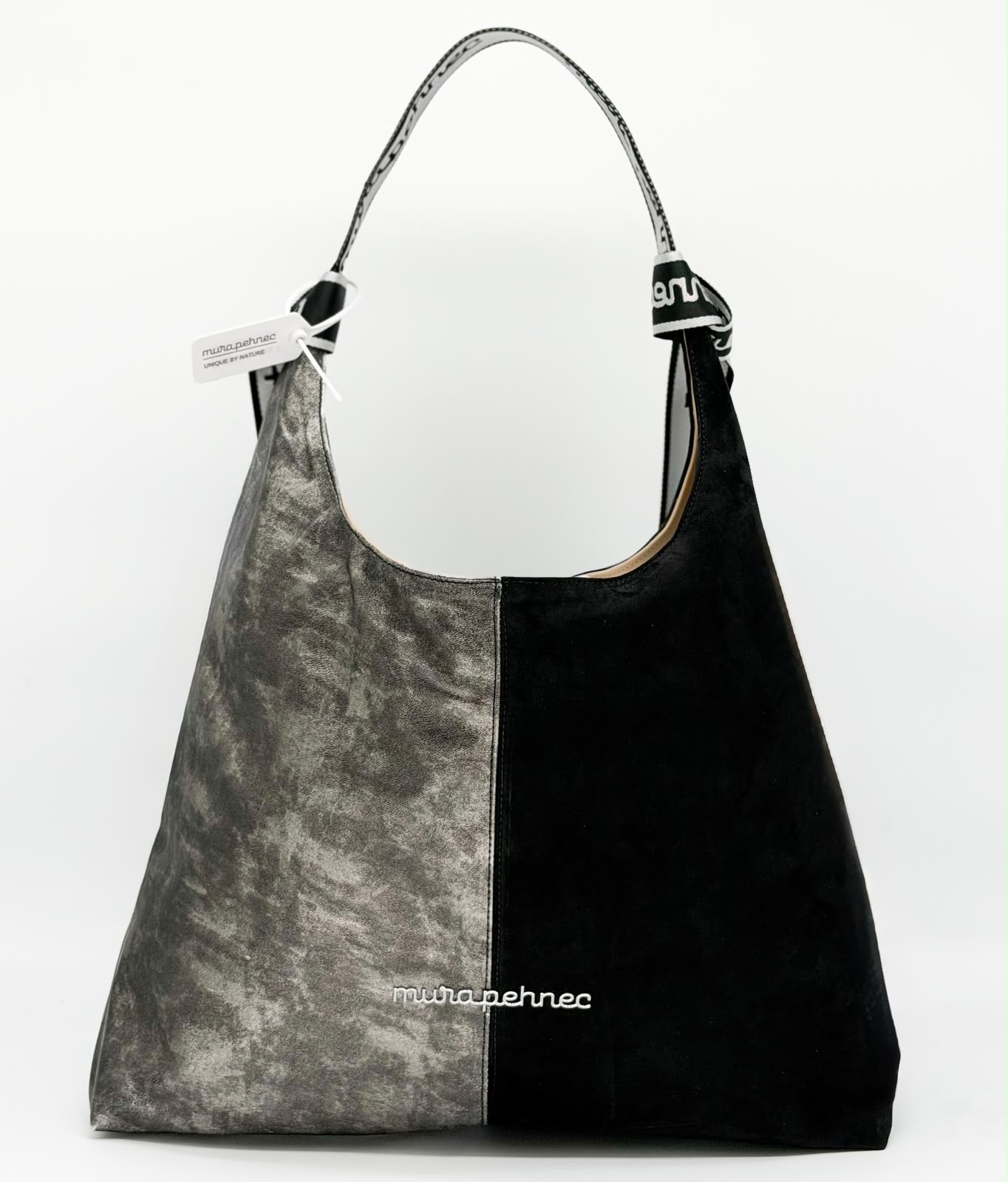 Magna Silver Black