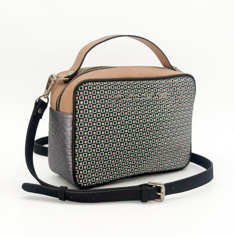 Zita Cube